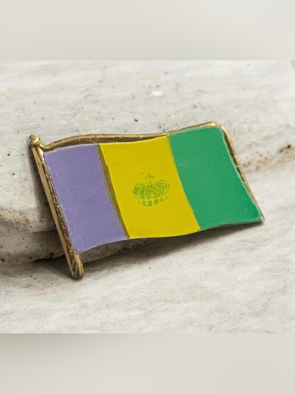 Vintage Mardi Grass Flag Vintage Metal Lapel Or Hat Pin.